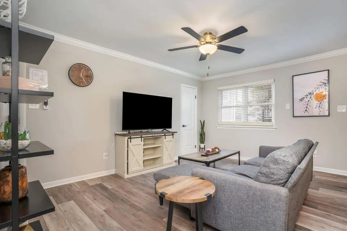 Apartment Ov Mosaic Seastar Suite North Camellia Acres